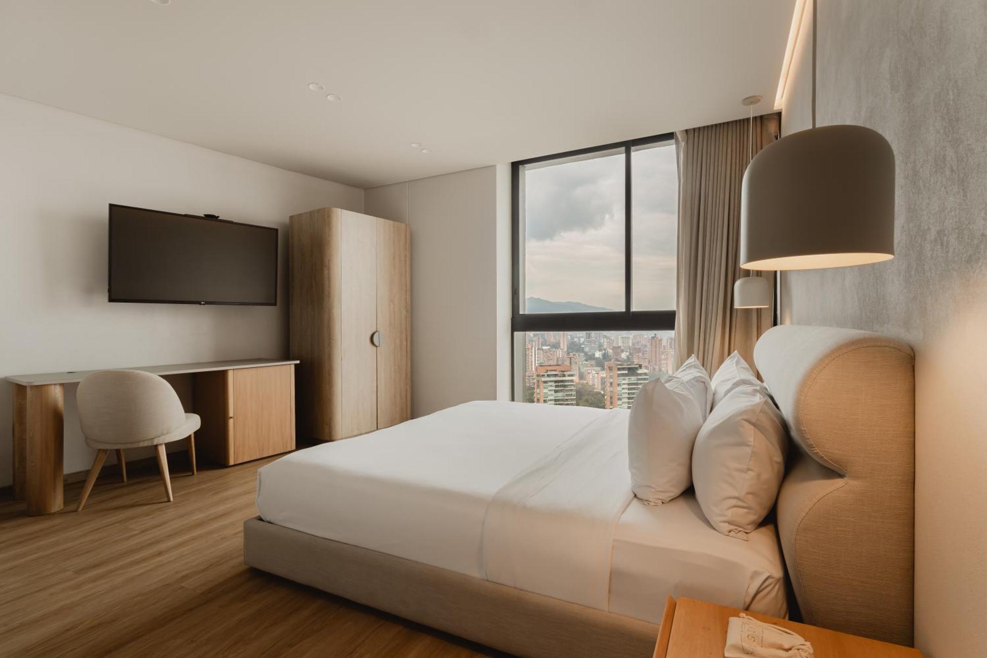 Seissta Medellin Aparthotel ภายนอก รูปภาพ