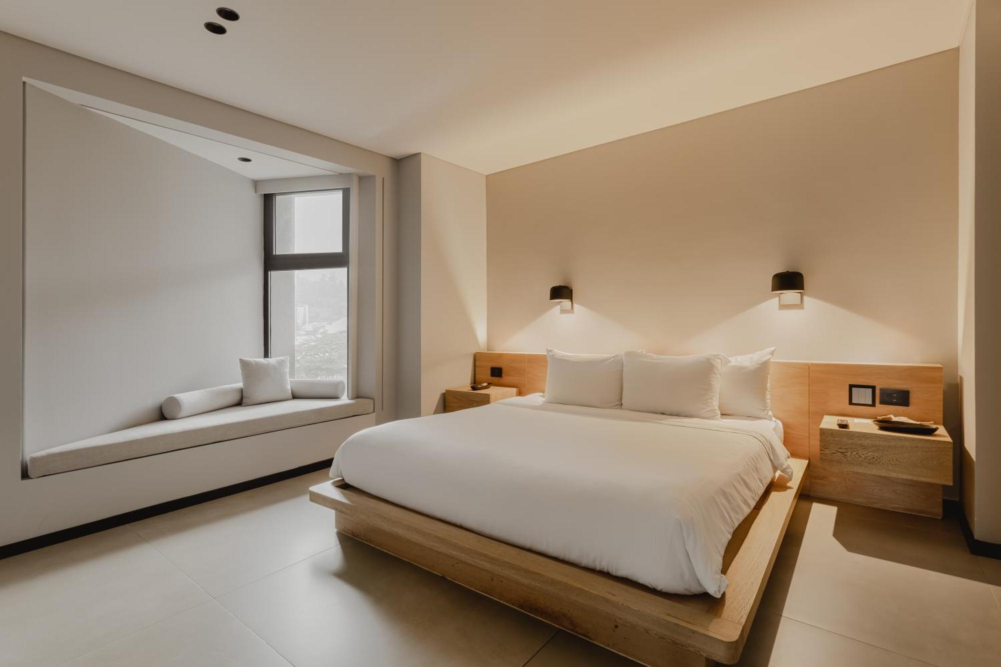 Seissta Medellin Aparthotel ภายนอก รูปภาพ